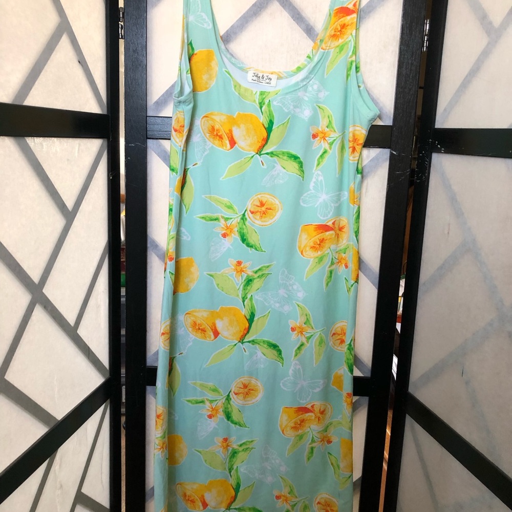 Vibrant Citrus Print Midi Dress